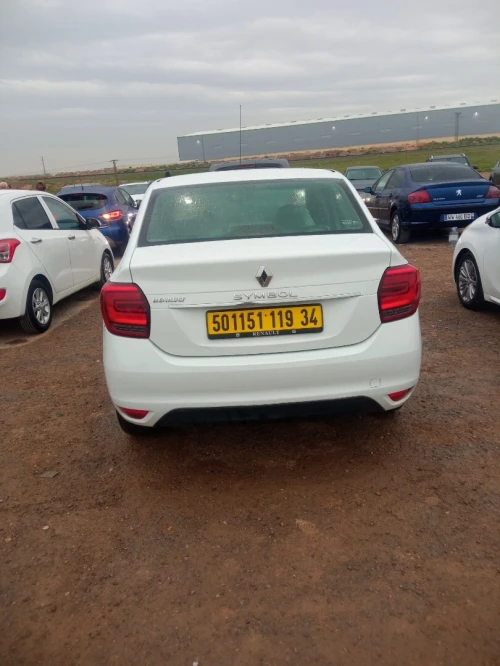 Renault Symbol 2019 White edition