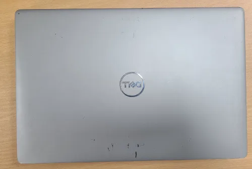 Dell Latitude 5410 14 Pouces Full HD i5 10eme Gen VPro 8 GB Ram DDR4 256 GB SSD Nvme