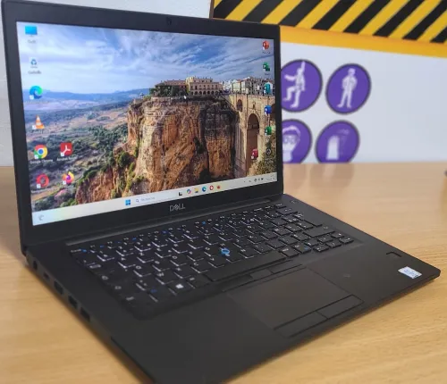 Dell Latitude 7490 14" Full HD i7 VPro 8eme  Generation 16GB RAM DDR4 256 GB SSD Nvme