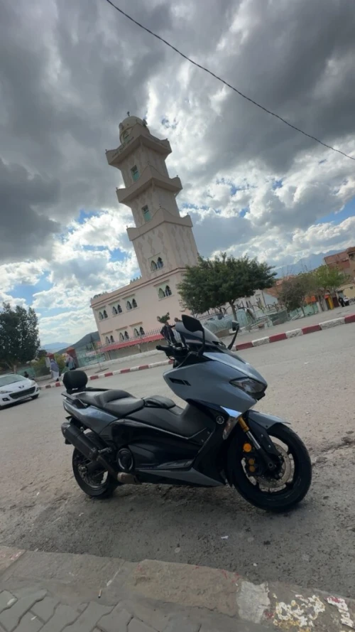 Yamaha Tmax dx 2017