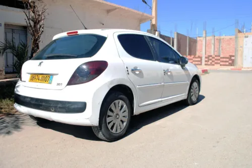 Peugeot 207 2011 207