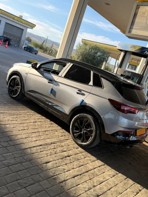 Opel GrandLand 2025 Gsline rline avec la sono focal