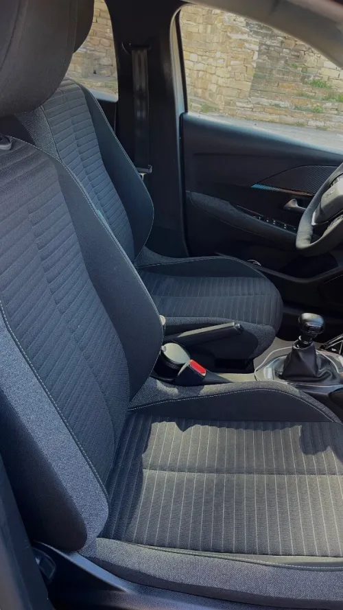 Peugeot 208 2022 Style