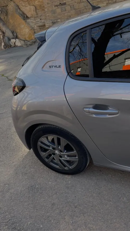 Peugeot 208 2022 Style
