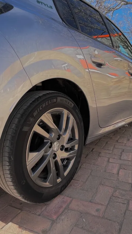 Peugeot 208 2022 Style