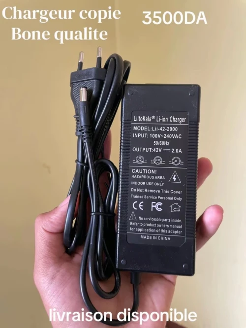 Chargeur trotinet eelctrique 42 V 2 AM