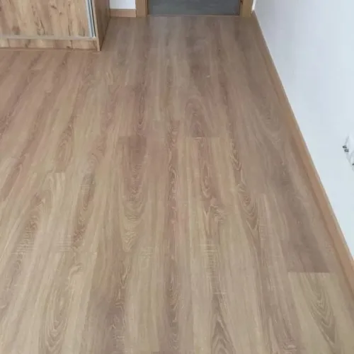 Revêtement Sol parquet stratifié et PVC 