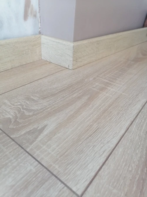 Parquet en bois stratifié 