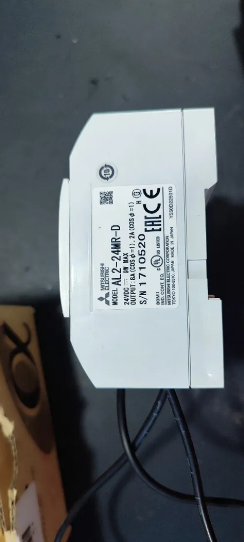 Plc mitsubishi 24vdc 