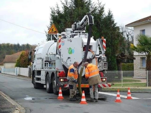  Camion Débouchage Curage Canalisation Vidange