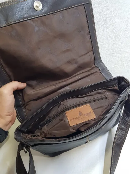 Sacoche véritable cuir