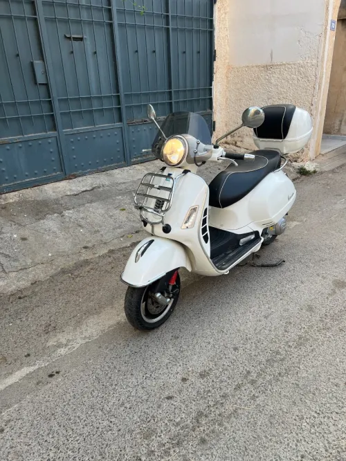 PIAGGIO Vespa 2015