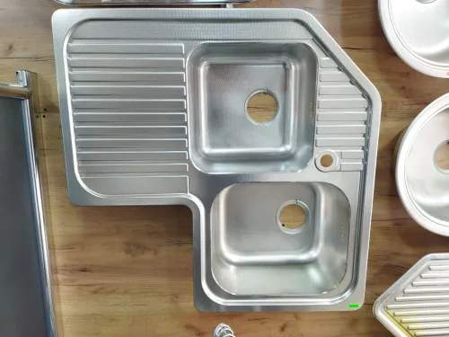 Éviers de cuisine en vrai inox 18/10