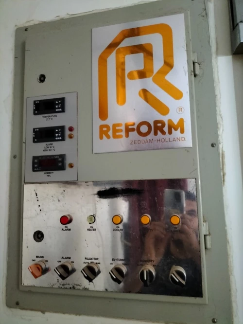 Couvoir Paste REFORM