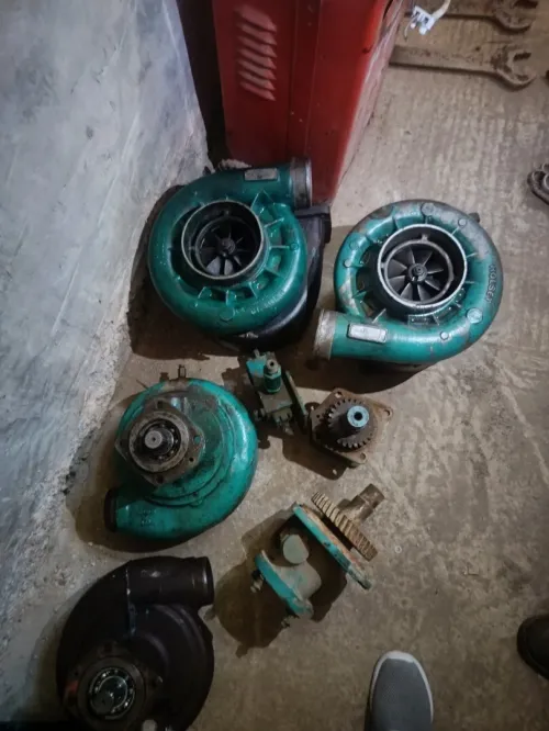 Pièce de rechange KTA 50 cummins +perkins