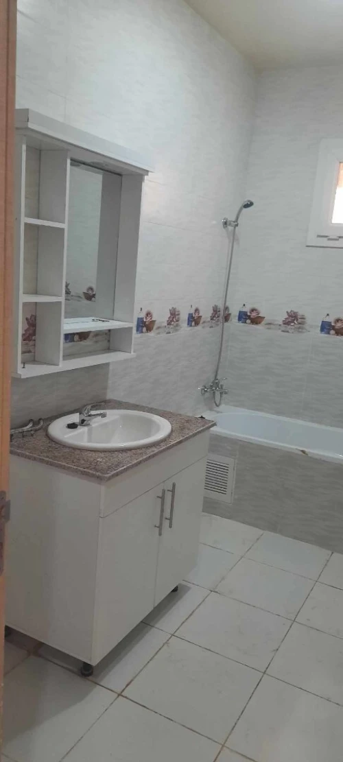Location Appartement F5 Alger Mahelma