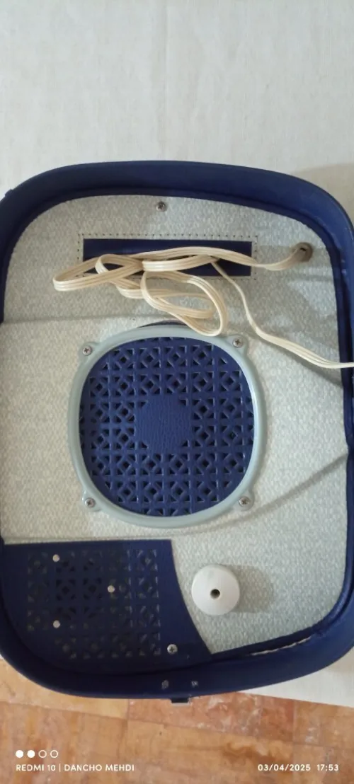 Tourne disque valise vintage 