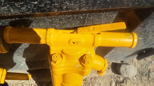 Marteau piquer Pneumatiques 4 bolonne 40kg 