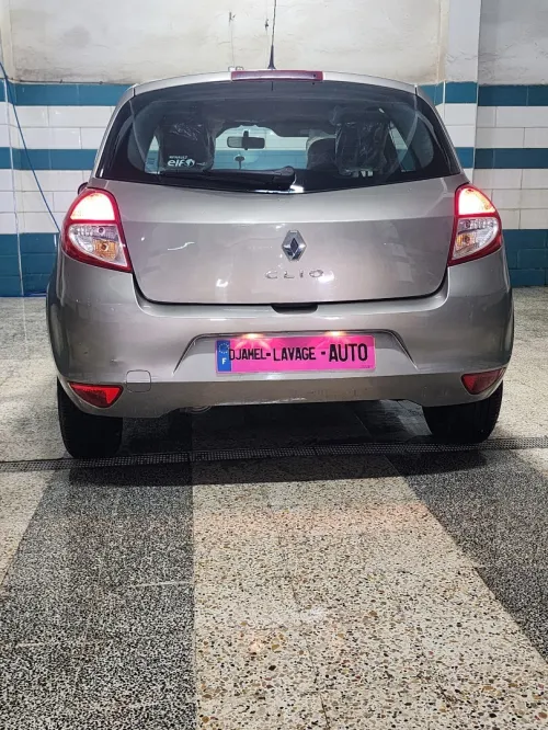 Renault Clio 3 2012 Exception