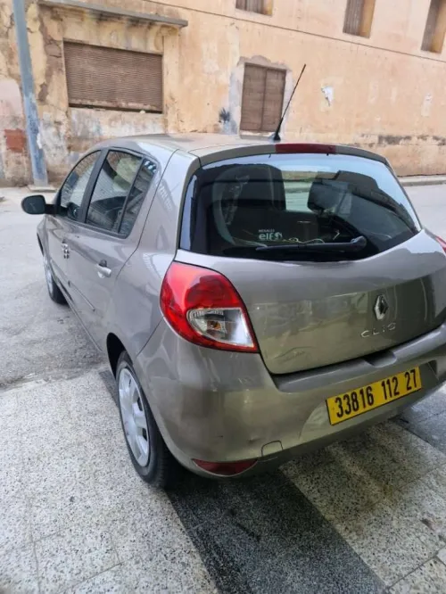 Renault Clio 3 2012 Exception