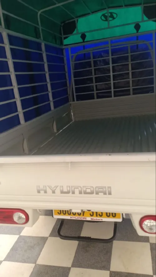 Hyundai H100 