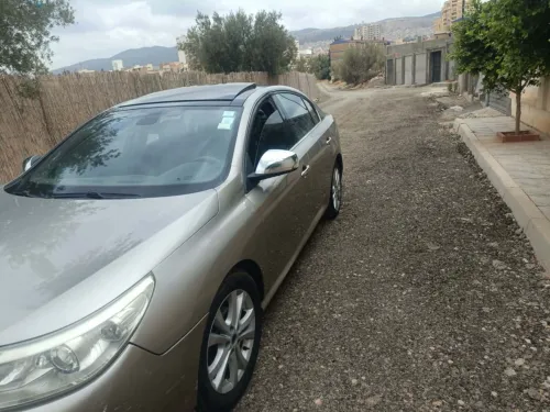 Renault Latitude 2011 Latitude
