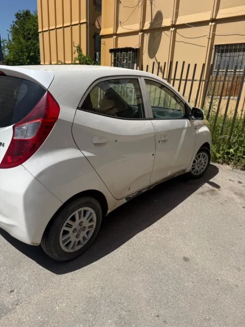 Hyundai EON 2013 EON