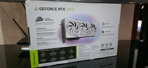 GeForce RTX 5070 12G GAMING TRIO OC WHITE EDITION