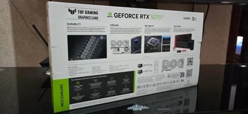 ASUS TUF Gaming GeForce RTXTM 5070 Ti White Edition