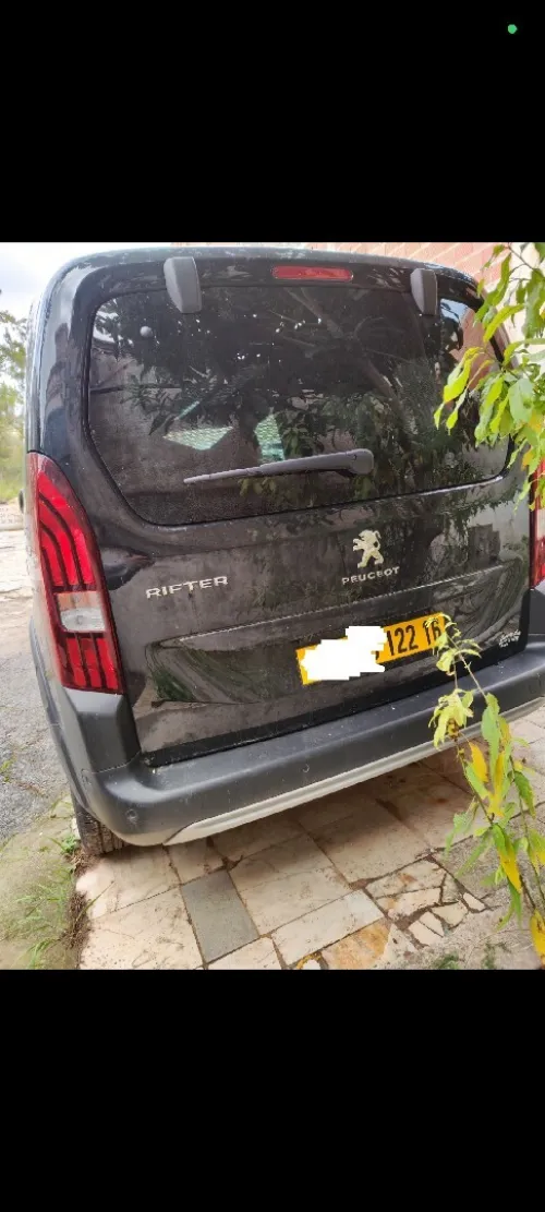 Peugeot Rifter 2022 Allur