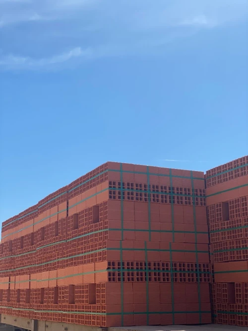 Brique 8,12