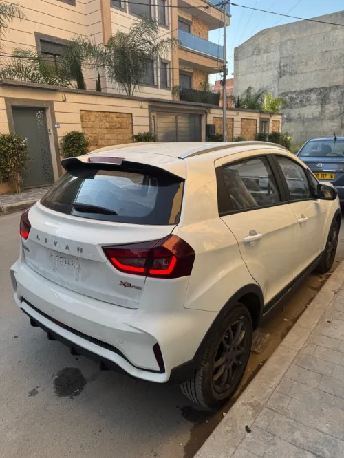 Livan X3 Pro  2025 X3 Pro automatique + Toit 
