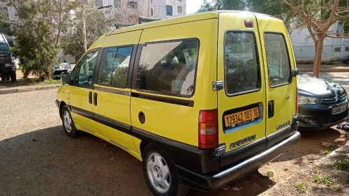 Peugeot Expert 2007 V.U Court