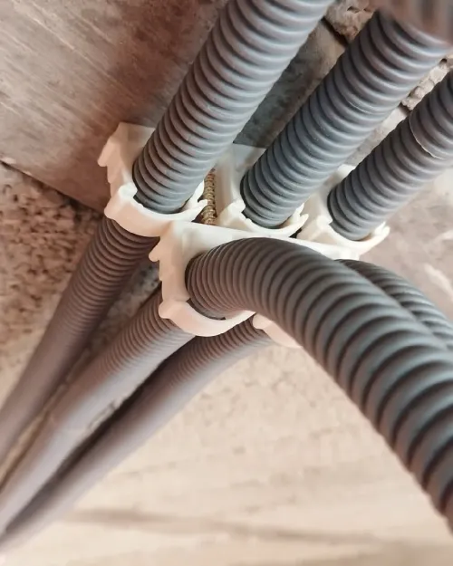 Électricien bâtiment et industrielle qualifié