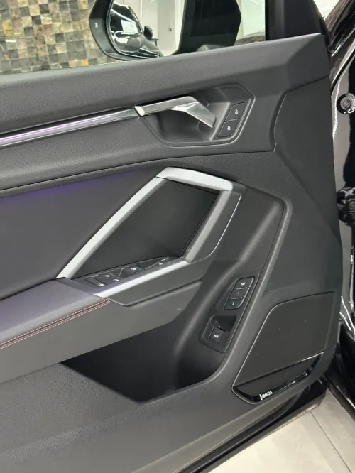 Audi Q3 2026 Full option