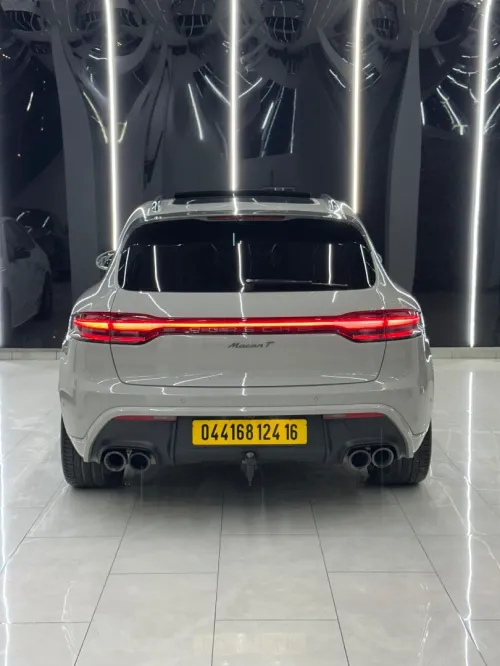 Porsche Macane T 2024 MacanT full  option