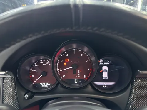 Porsche Macane T 2024 MacanT full  option