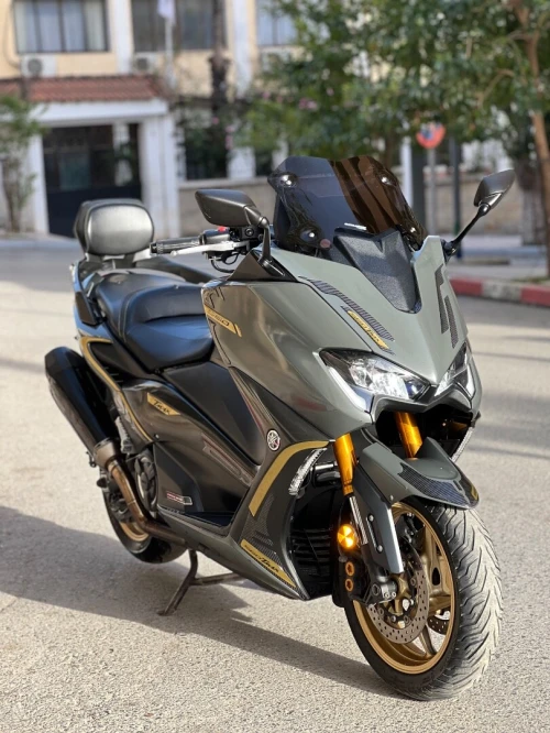 Yamaha Tmax 2021