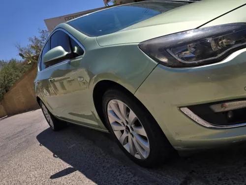 Opel Astra 2014 COSMO