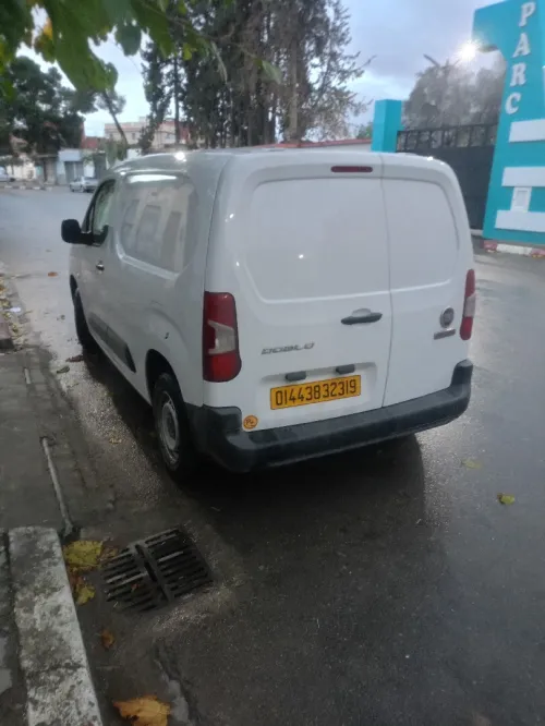 Fiat Doblo 2023 Professionnel