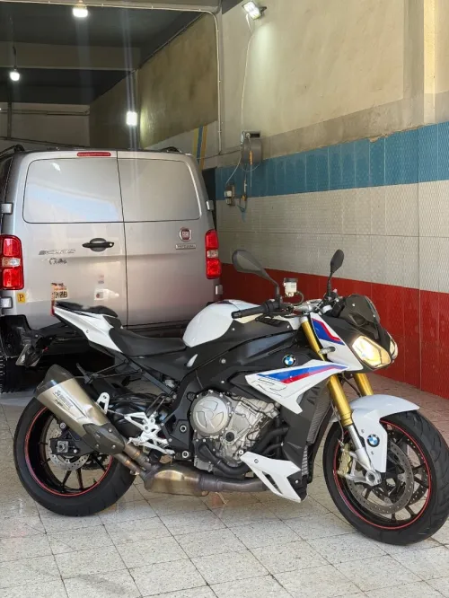 BMW S1000r 2020