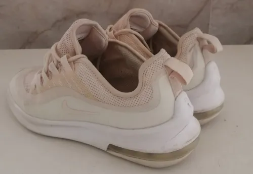 Baskets originales bonne occasion
