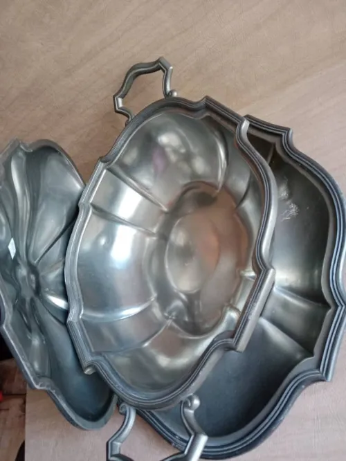 Centre de Table Soupière avec plateau assortie en Étain véritable 95% Italy LIQUIDATION