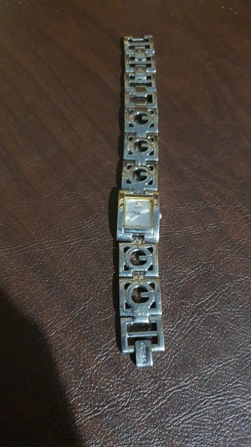 Montre femme Guess  W75036L1  - Quartz - Analogique - Bracelet Argent