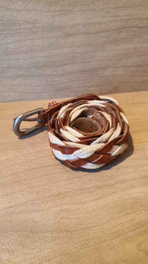 Vintage Ceinture femme en cuir et coton tressé, travail très fin et très chic   