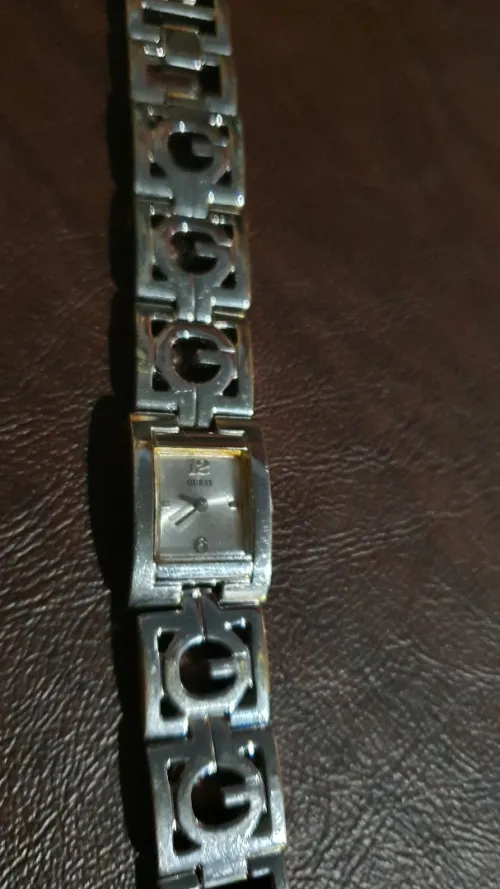 Montre femme Guess  W75036L1  - Quartz - Analogique - Bracelet Argent
