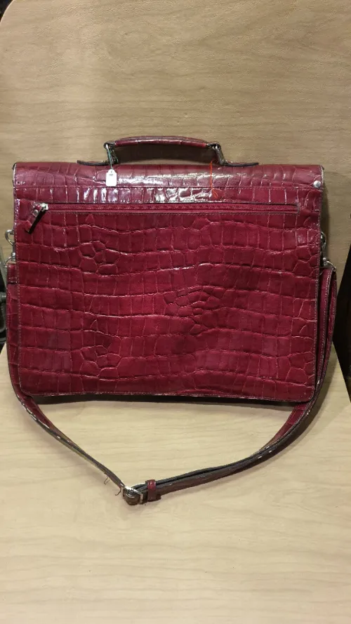 Très chic cartable PICARD vintage cuir verni crocodile bordeaux Germany état neuf