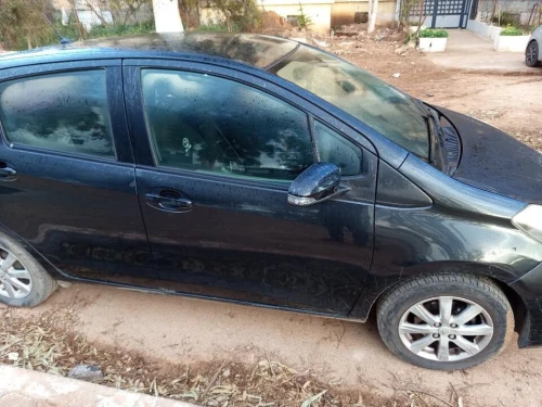 Toyota Yaris 2012 