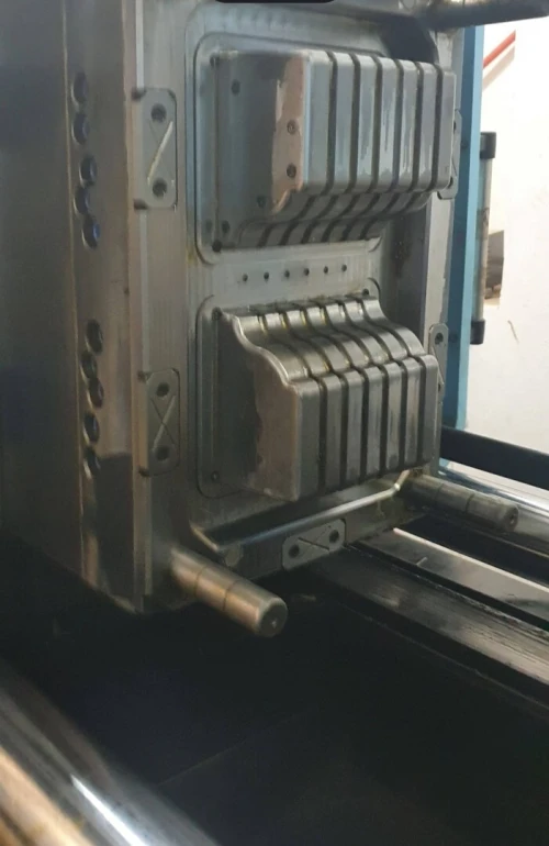 EURL G.T.P.P GHOZLANI Sous-traitance injection plastique.