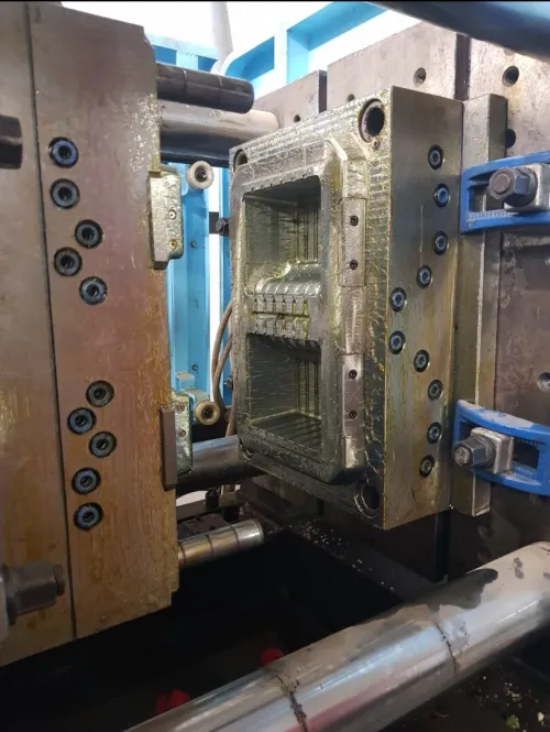 EURL G.T.P.P GHOZLANI Sous-traitance injection plastique.